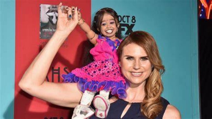 The worlds smallest woman and her husband r/pics