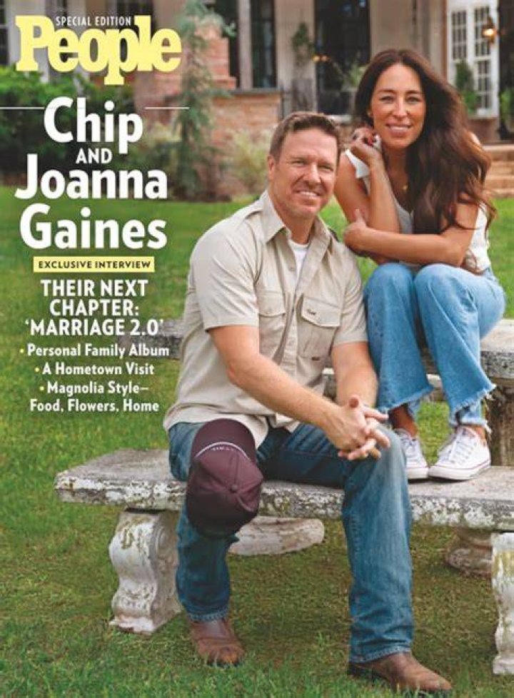 THR Cover Story Chip and Joanna Gaines on 'Fixer Upper,' Launching