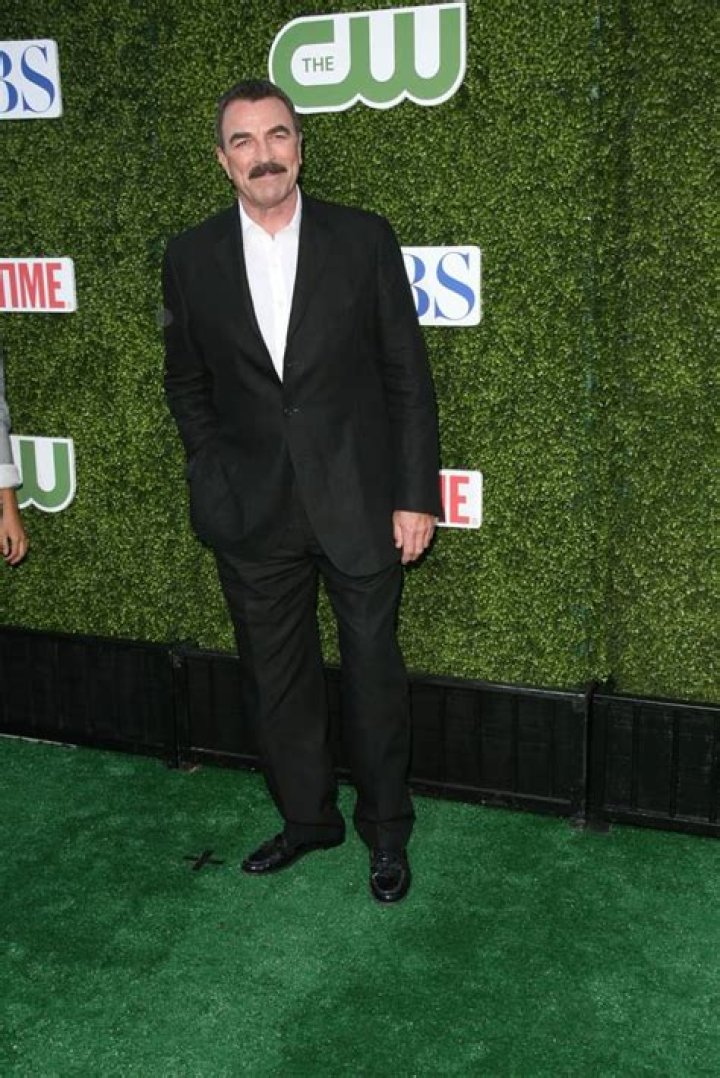 Tom Selleck Height