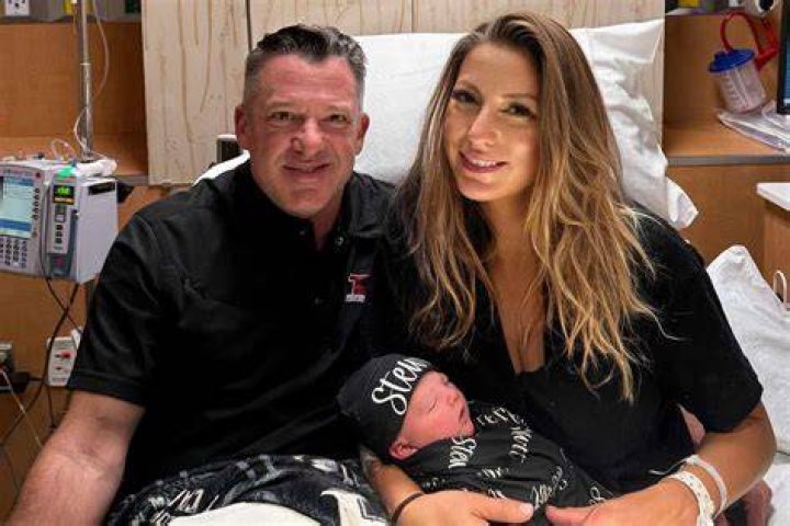 Tony Stewart's Wife Leah Pruett Supports Him at the Track and He