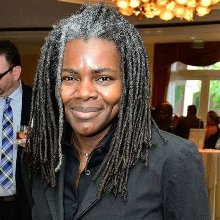 Tracy Chapman Net WorthWiki,bio,earnings,Career,Musics,Albums,Awards
