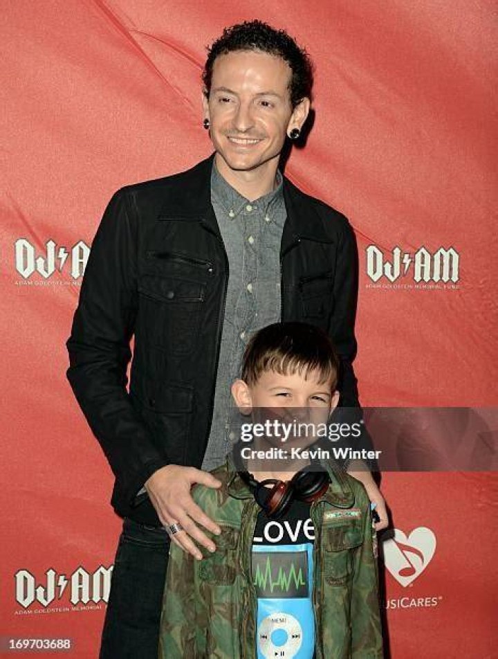 Tyler Lee Bennington Bicara Tentang 'Omong Kosong' Kematian Ayahnya