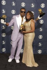 Unveiling the Casket of Donda West: a Touching Tribute at the Funeral