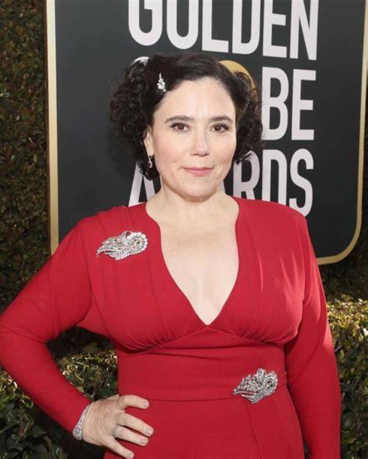 Unveiling The Secrets Of Alex Borstein's Remarkable Weight Loss Journey