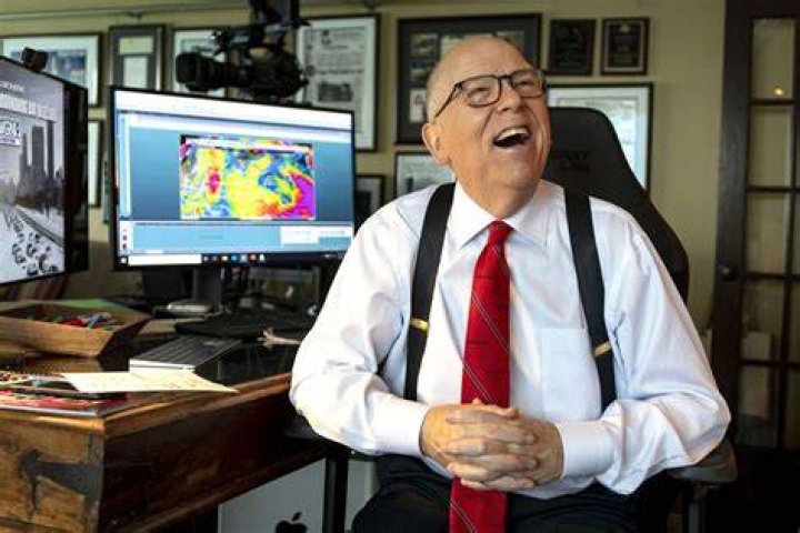 Veteran Meteorologist Announces Retirement from NBC Chicago