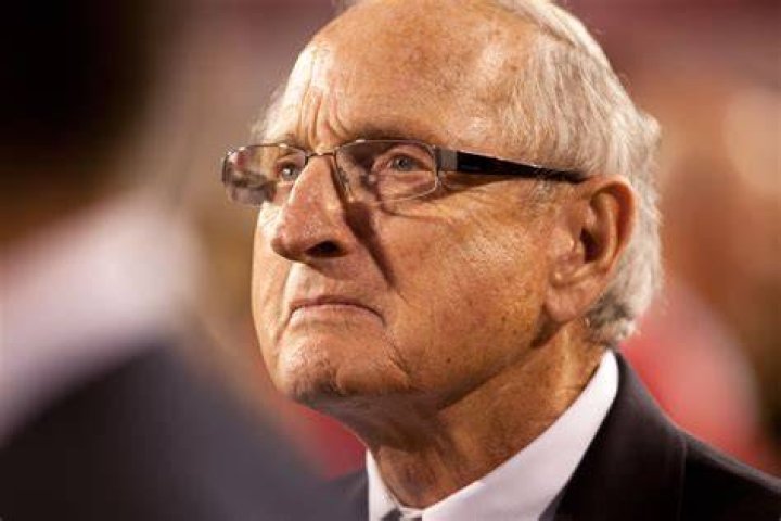 Vince Dooley inducted into Marine Corps Sports Hall of Fame UGA Today