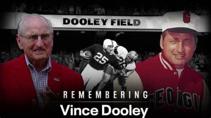 Vince Dooley Named Recipient of the Wooden Citizenship Cup