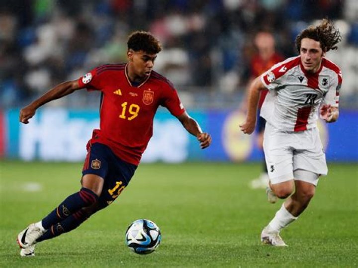 vs Spain Yamal youngest player for La Roja at 16