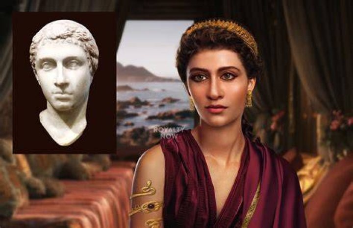 What Did Cleopatra Look Like? (Fully Explained)