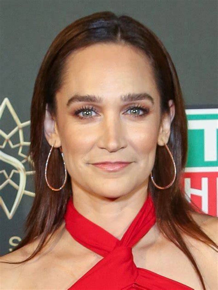 What Is Nicole Da Silva net worth? Wiki Wife, Brother, Family