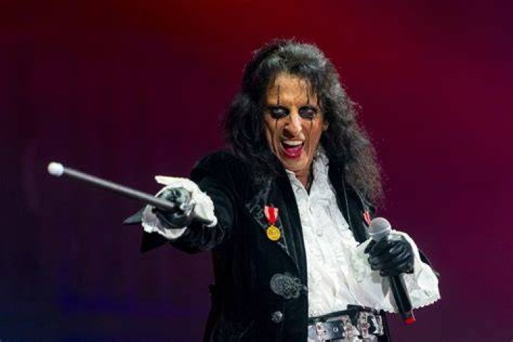 Who are Alice Cooper's children? The US Sun