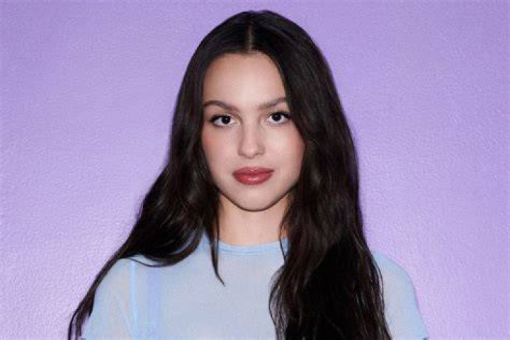 Who are Olivia Rodrigo&rsquo;s parents? Ronald and Sophia&rsquo;s story Legi