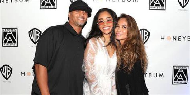 Who are Saweetie’s parents? Meet Trinidad Valentin and Johnny Harper