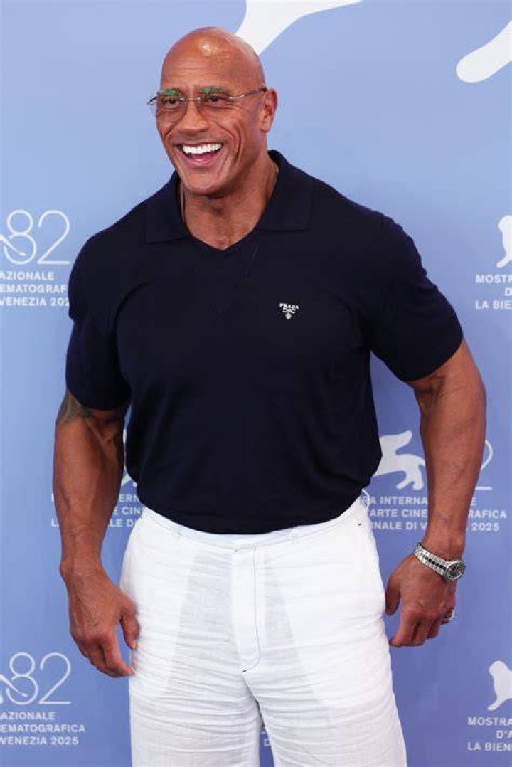 Who is Dwayne Johnson's wife Lauren Hashian and how many kids do they