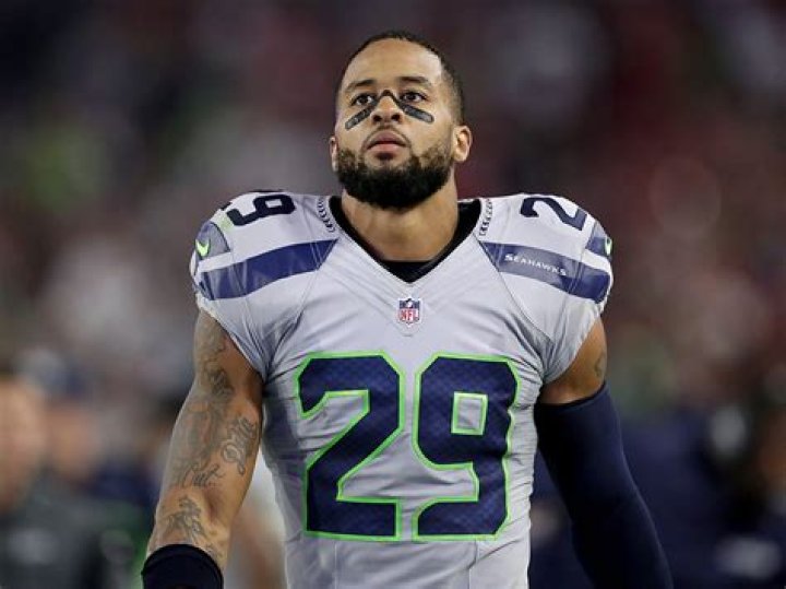 Who is Earl Thomas&rsquo; exwife Nina? All you need to know about former