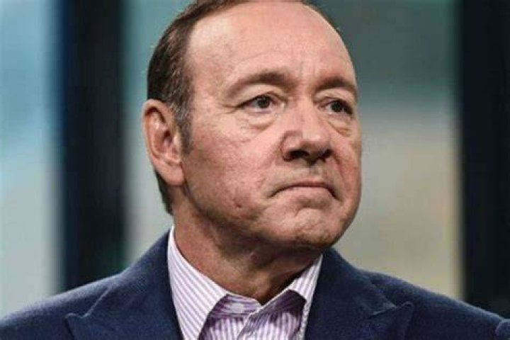 Who Is Kevin Spacey's Wife? Is Kevin Spacey Gay Or Married, Where Is He