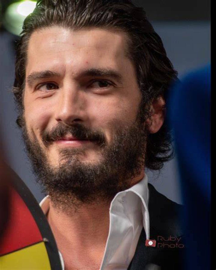 Yon González World🌎Fans on Instagram “Yon y Blanca, una bonita pareja